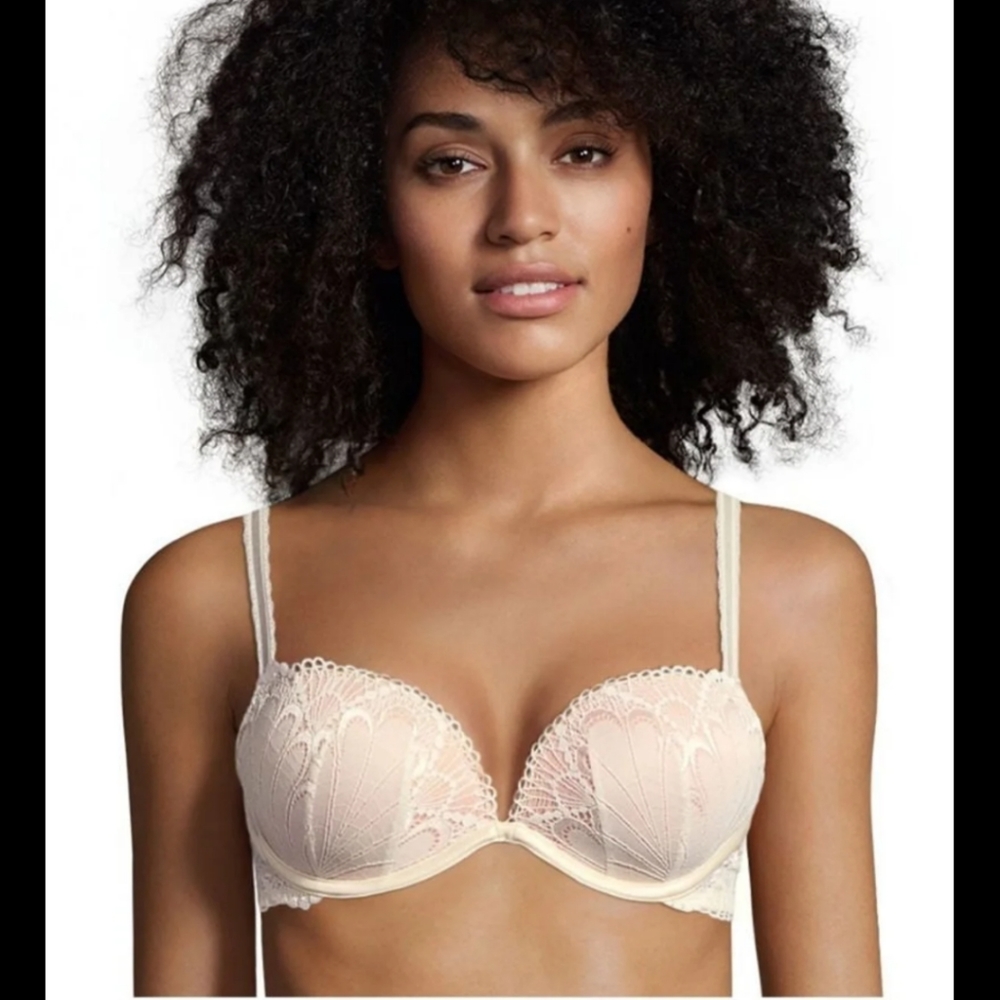 32B Wonderbra glamour push up bra